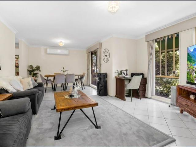 Spacious Family Home with Solar Savings in a Prime Claremont Meadows Location