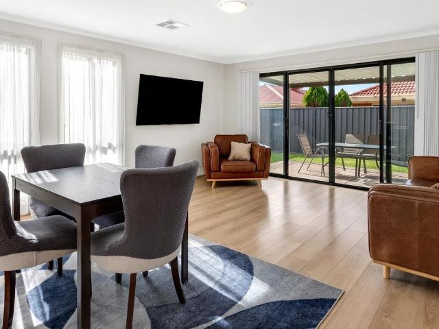 Spacious Family Home with Two Living Areas & Double Garage