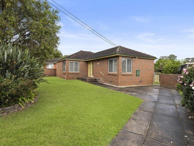 Spacious Family Home with Versatile Multi Purpose Retreat