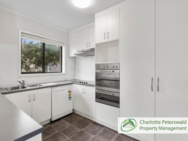Spacious Family Home with Views in Convenient Lutana