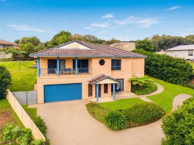 Spacious Family Home with Views, Versatility and Room to Grow