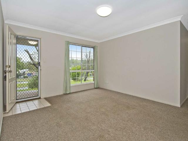Spacious Family Home | Air Conditioning | Double Garage | Large Yard | 6 Month Lease | Available 17 July