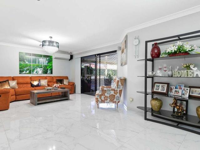 Spacious family home Available 29th of August