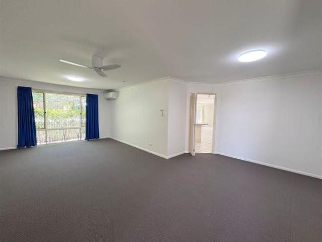 Spacious Family Home Beside Leafy Parkland