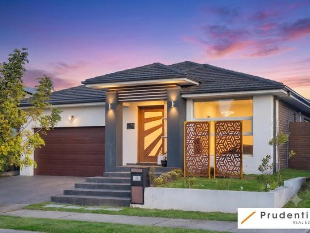 Spacious Family Home + Convenient Location