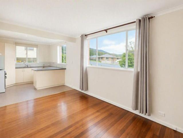 Spacious Family Home Convenient to Services