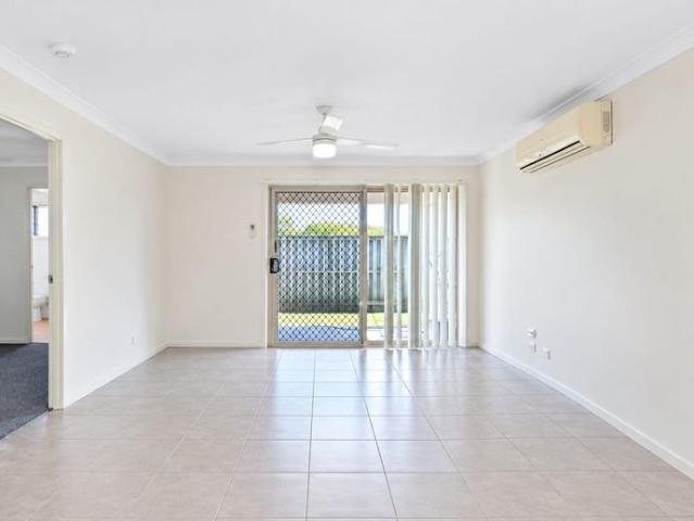 Spacious Family Home Close to the Beach
