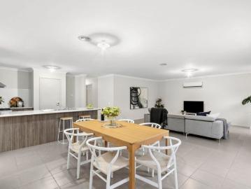 Spacious family home, Close to walking tracks and amenities