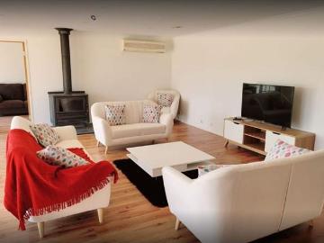 Spacious Family Home for Rent – Approximate 3.5 Acres of Lifestyle Living