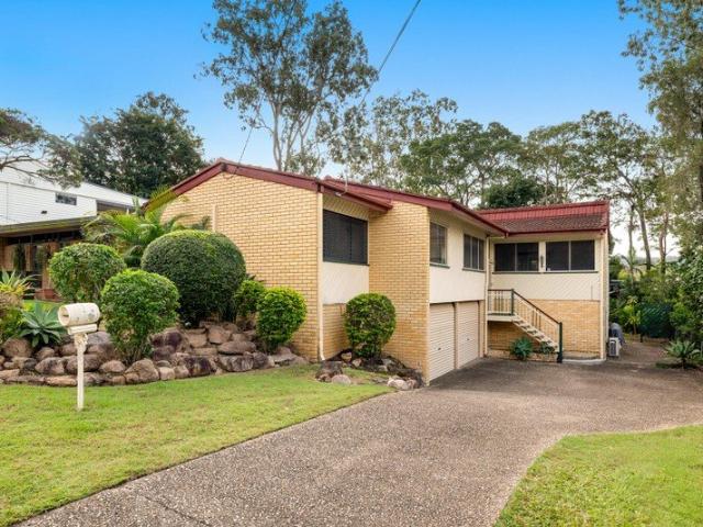 Spacious Family Home, Generous Allotment