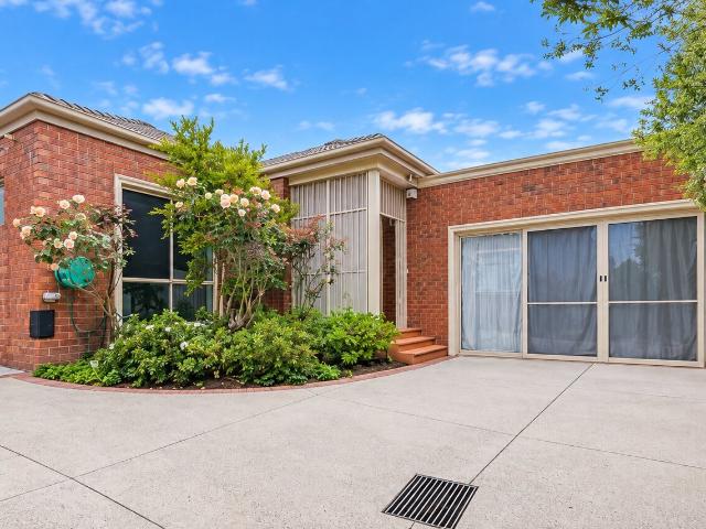 Spacious Family Home in the Glen Waverley Secondary College Zone STSA