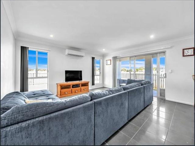 Spacious Family Home in the Heart of Bowen!