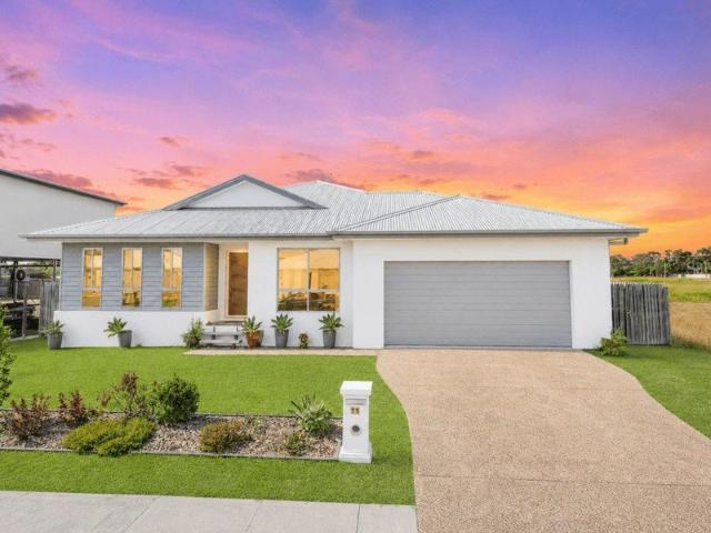 Spacious Family Home in the Heart of Bowen!