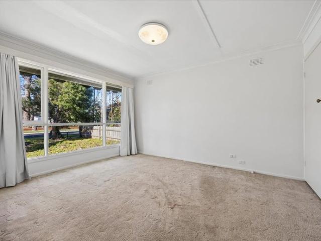 Spacious Family Home in the Heart of Glen Waverley