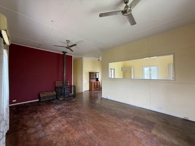 Spacious Family Home in the Heart of Malanda!