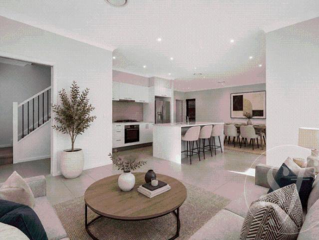 Spacious Family Home in the Heart of The Ponds!