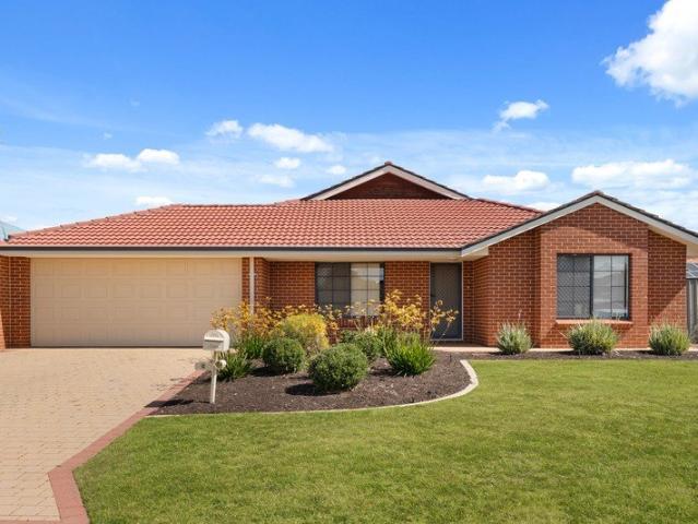 SPACIOUS FAMILY HOME IN THE MUCH SOUGHT AFTER HARRINGTON WATERS ESTATE