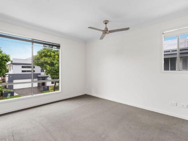 Spacious Family Home in the Sought After Cova Estate + *$200 VISA Gift Card