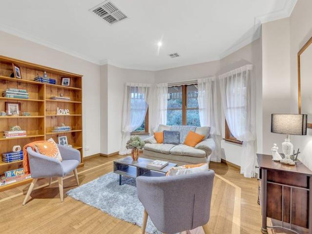 Spacious Family Home in the Prestigious Killara Estate