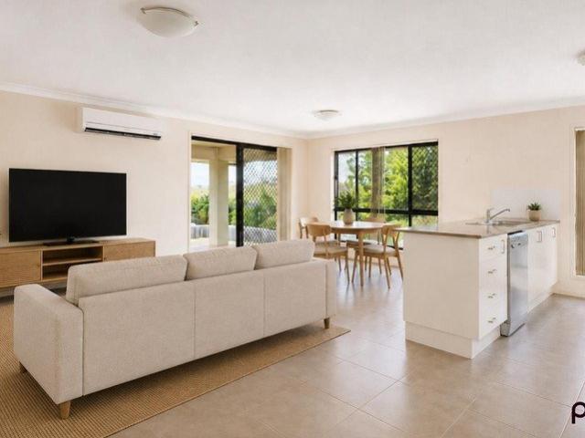 Spacious Family Home in a Beautiful, Leafy Suburb!