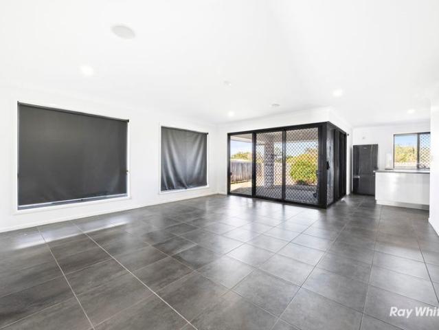 Spacious Family Home in a Convenient Central Location