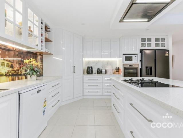 Spacious Family Home in a Convenient Aspendale Gardens Location
