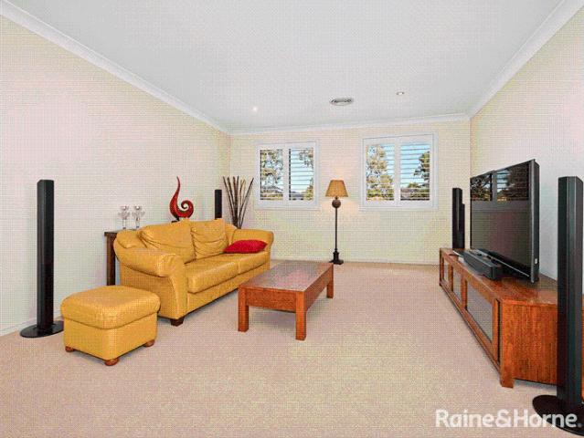 Spacious Family Home in a Convenient Beaumont Hills Location