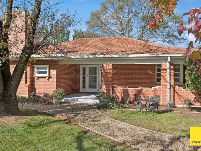 Spacious Family Home in a Convenient Golden Square Location