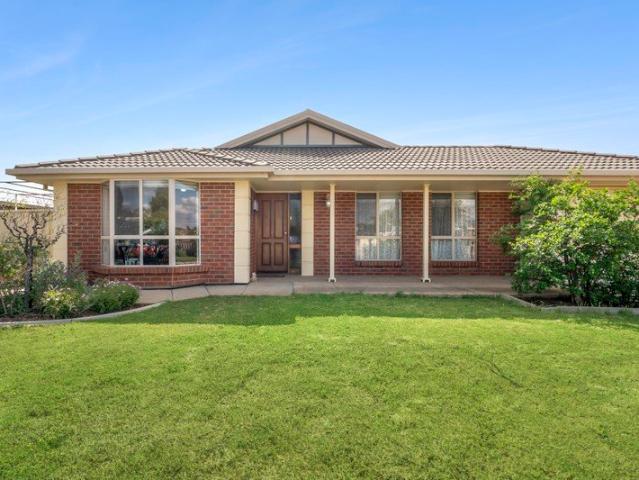 Spacious Family Home in a Convenient Location