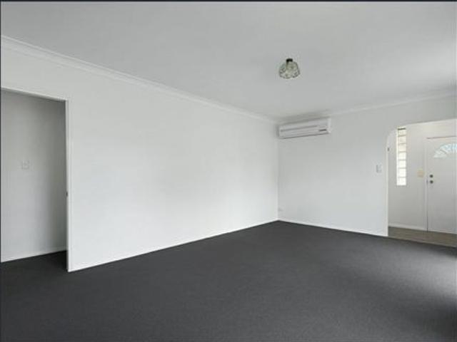Spacious Family Home in a Convenient Lambton Location