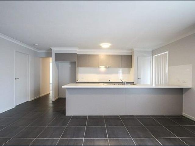 Spacious Family Home in a Convenient Redbank Plains Location
