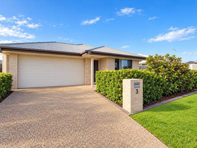 Spacious Family Home in a Convenient Urraween Location