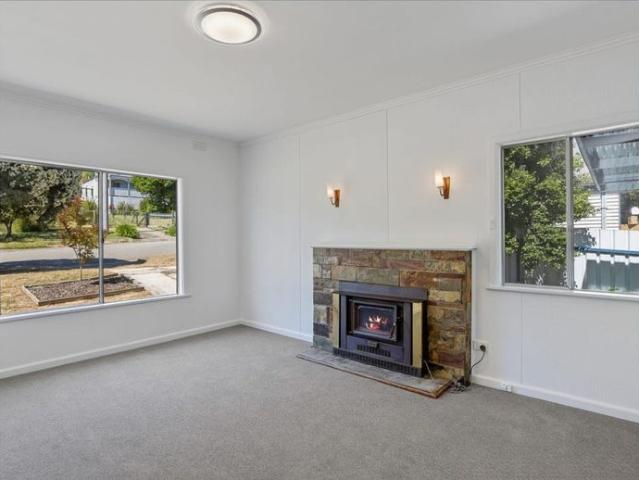 Spacious Family Home in a Convenient Yea Location