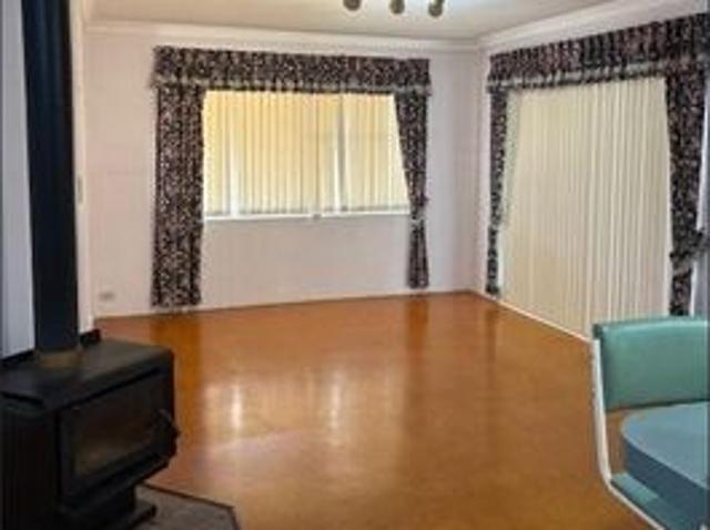 Spacious Family Home in a Peaceful Cul de Sac