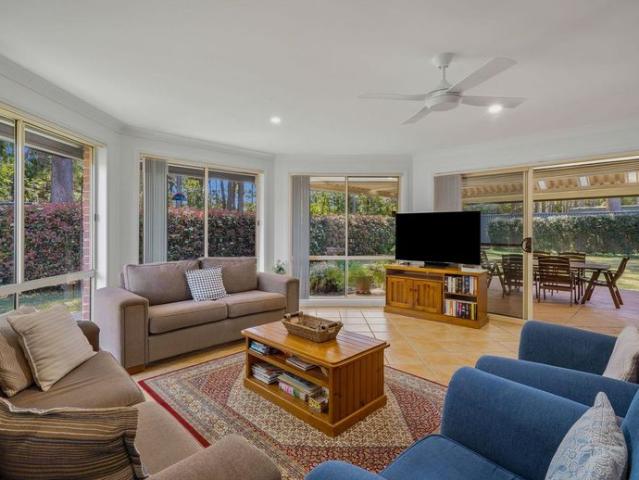 Spacious Family Home in a Peaceful Pocket of Port Macquarie