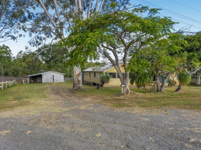 Spacious Family Home In a Picturesque Setting