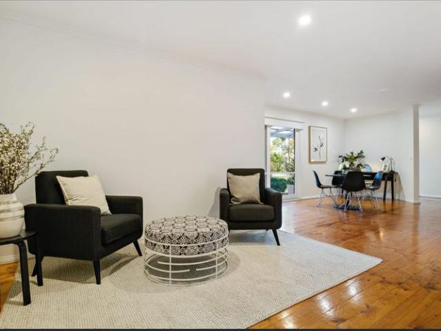 Spacious Family Home in a Prime Mooroolbark Location