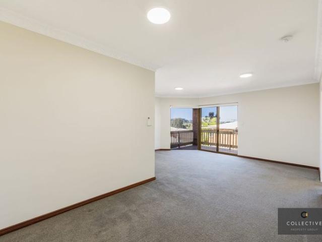 SPACIOUS FAMILY HOME IN A PRIME MOUNT LAWLEY LOCATION