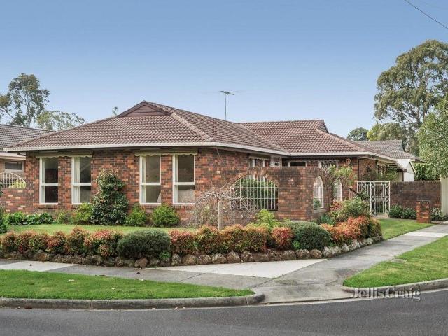 Spacious Family Home in a Prime Mount Waverley Location