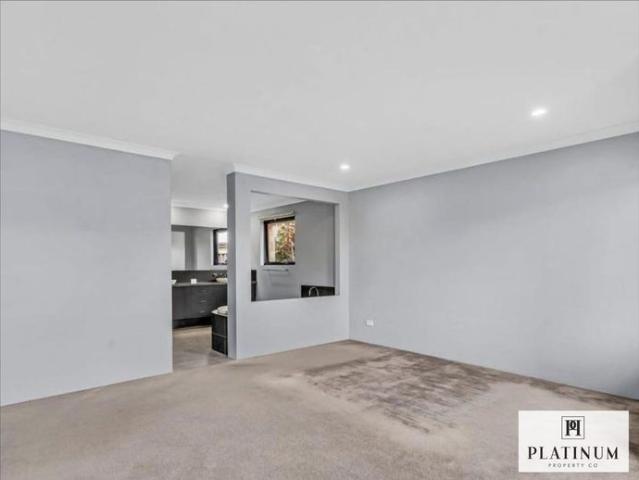 Spacious Family Home in a Prime Dalyellup Location