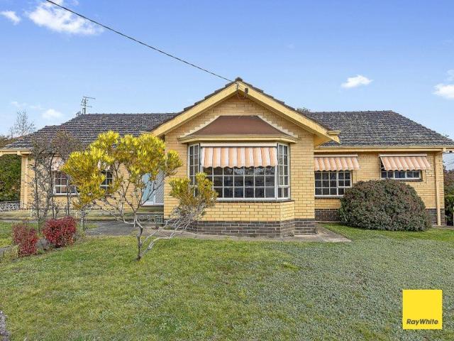 Spacious Family Home in a Prime Kennington Location