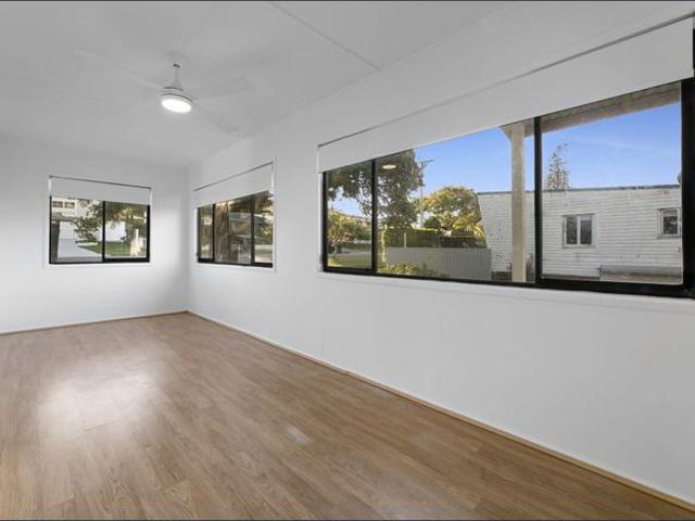 Spacious Family Home in a Prime Labrador Location