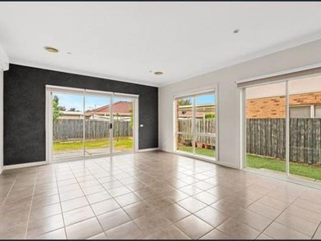 Spacious Family Home in a Prime Lifestyle Location