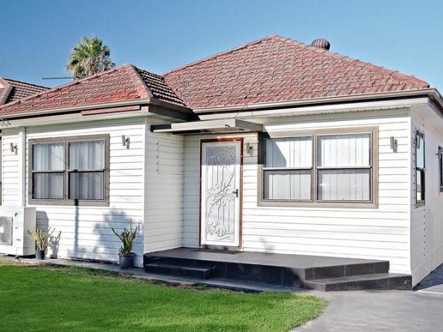 Spacious Family Home in a Prime Location