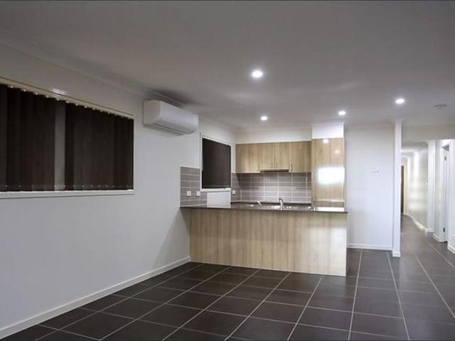 Spacious Family Home in a Prime Pimpama Location