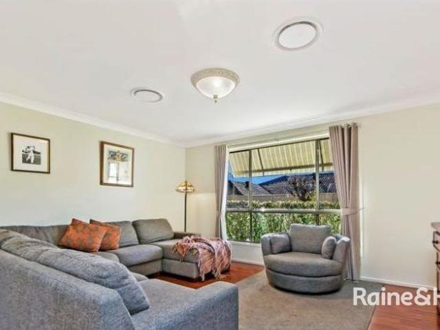 Spacious Family Home in a Prime Rouse Hill Location