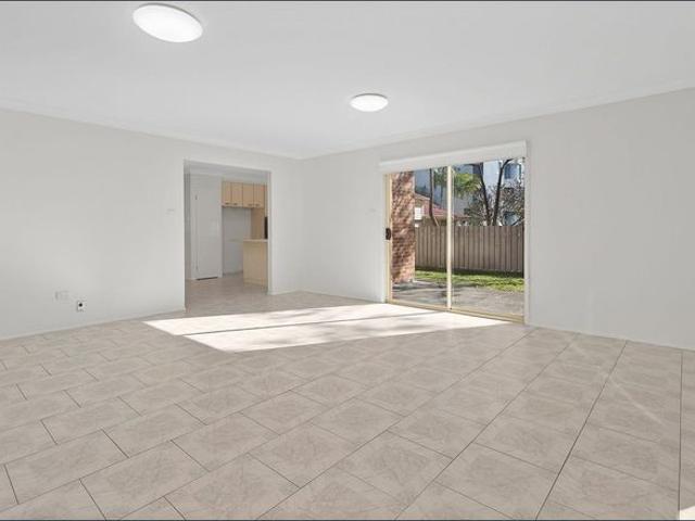 Spacious Family Home in a Prime Wollongong Location