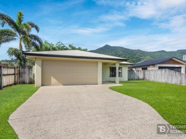 Spacious Family Home in a Quiet Close