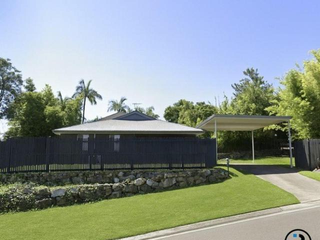 Spacious Family Home in a Quiet, Convenient Location