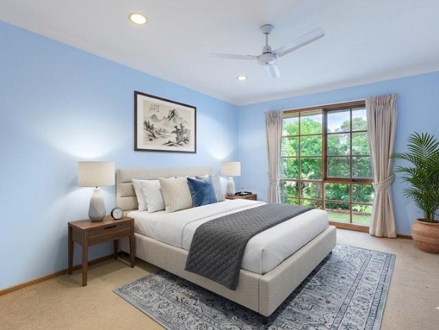 Spacious Family Home in a Quiet Court Location